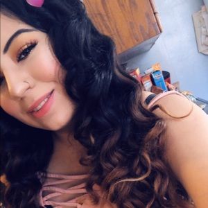 Meet your Posher, Itzel